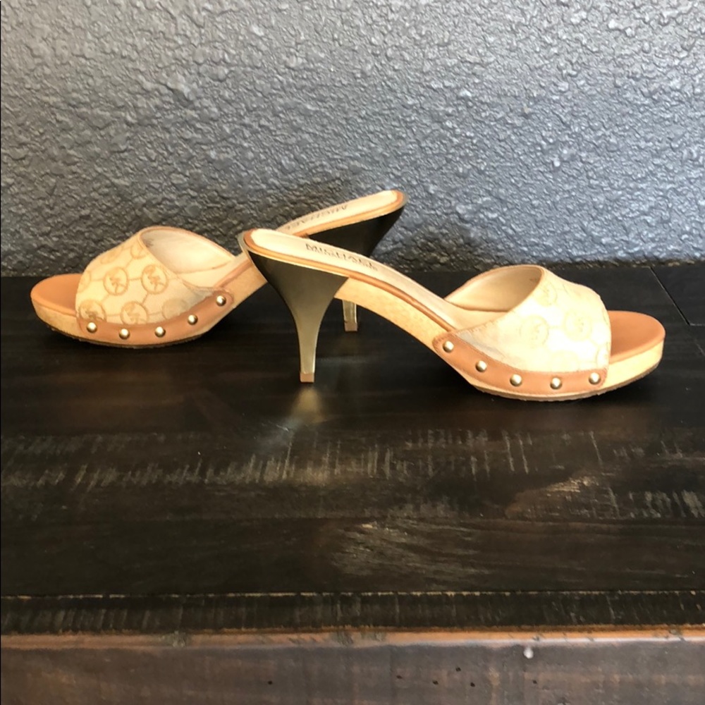 MICHAEL Michael Kors sandals.  Size 7.5.  Like new
